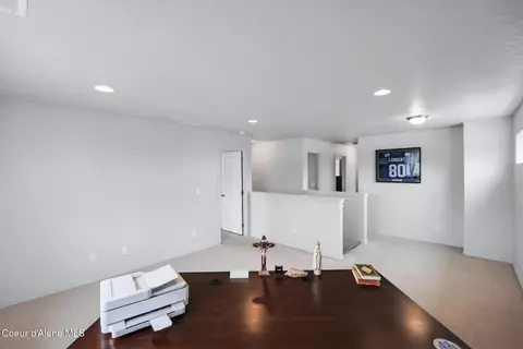 Entry Way - 4101 N Shelburne Loop, Post Falls, ID 83854 photo 4 of 4