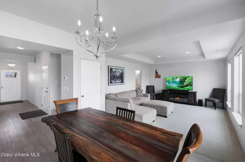 Dining - 4101 N Shelburne Loop, Post Falls, ID 83854 photo 2 of 3