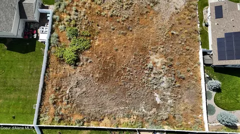 3264 N Van Winkle St, Post Falls, ID 83854