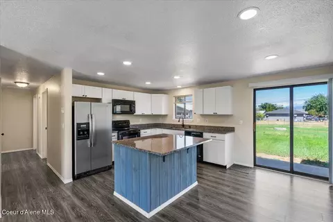 1611 E 2nd Ave, Post Falls, ID 83854 photo 7