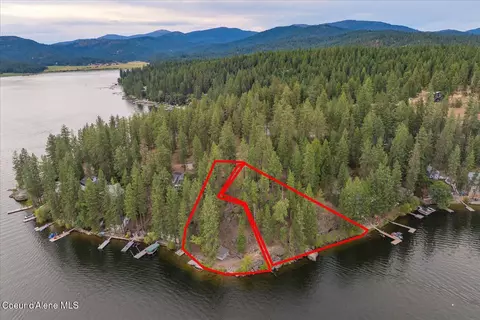 12917 12919 N East Newman Lake Dr, Newman Lake, WA 99025