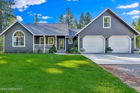 721 Chokecherry Dr, Bonners Ferry, ID 83805