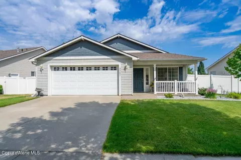 3087 W Versailles Dr, Coeur D'alene, ID 83815
