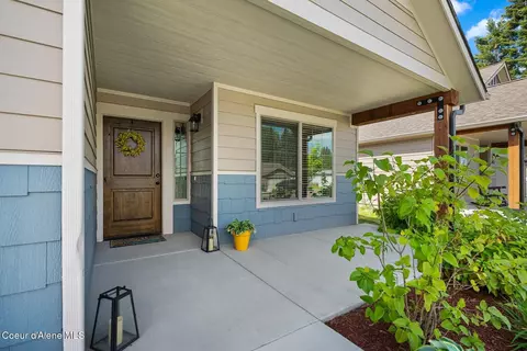 655 E Valley St S, Oldtown, ID 83822 photo 2