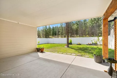 655 E Valley St S, Oldtown, ID 83822 photo 3