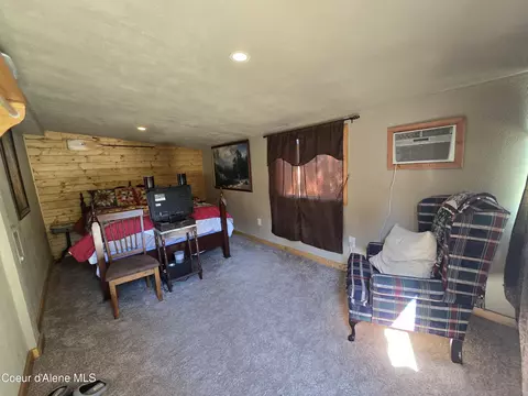 Bedroom - 411 W Mullan Ave, Kellogg, ID 83837 photo 1 of 4