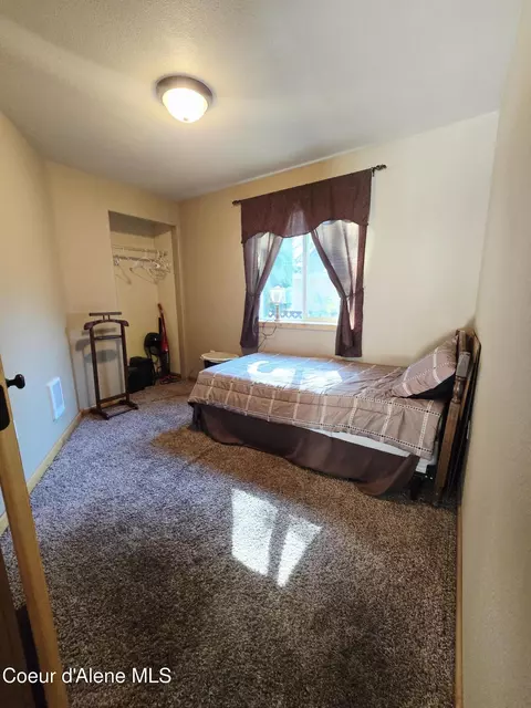 Bedroom - 411 W Mullan Ave, Kellogg, ID 83837 photo 4 of 4