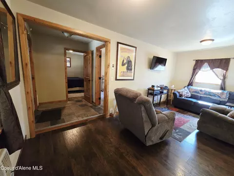 Entry Way - 411 W Mullan Ave, Kellogg, ID 83837 photo 1 of 1