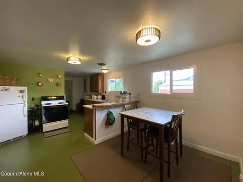 Kitchen - 415 W Brown Ave, Kellogg, ID 83837 photo 3 of 8