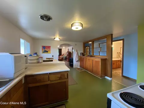 Kitchen - 415 W Brown Ave, Kellogg, ID 83837 photo 6 of 8