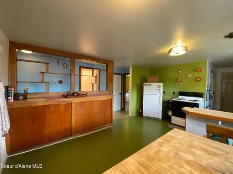 Kitchen - 415 W Brown Ave, Kellogg, ID 83837 photo 1 of 8