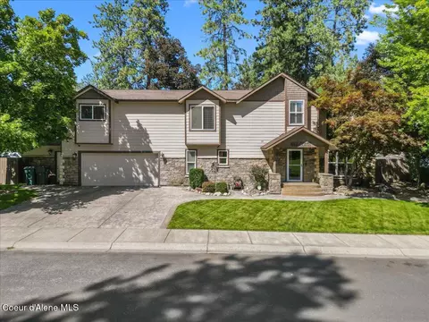 3271 E Mountain View Dr, Post Falls, ID 83854