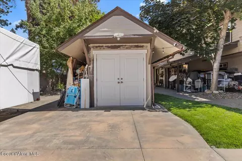 Exterior - 3271 E Mountain View Dr, Post Falls, ID 83854 photo 9 of 13
