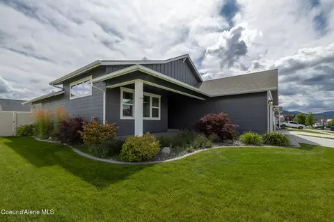 5266 W Gumwood Cir, Post Falls, ID 83854