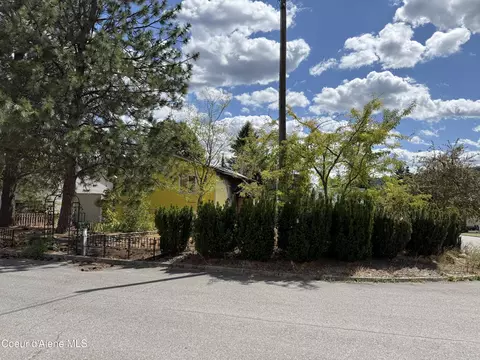 Exterior - 1920 E Meadow Ln, Post Falls, ID 83854 photo 2 of 13