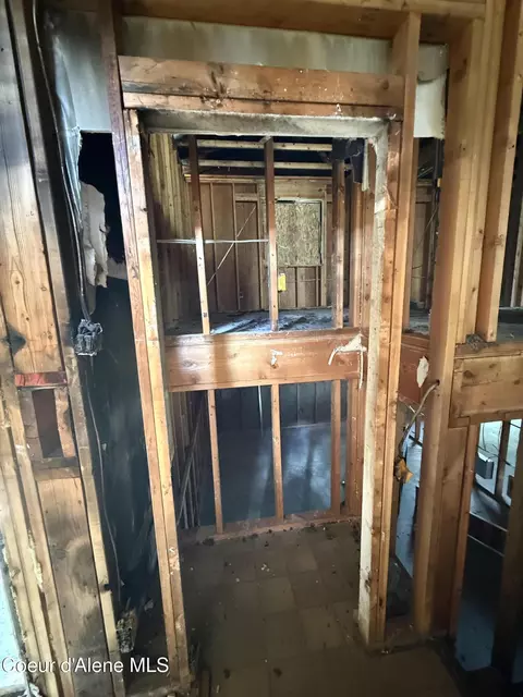 Entry Way - 1920 E Meadow Ln, Post Falls, ID 83854 photo 2 of 7