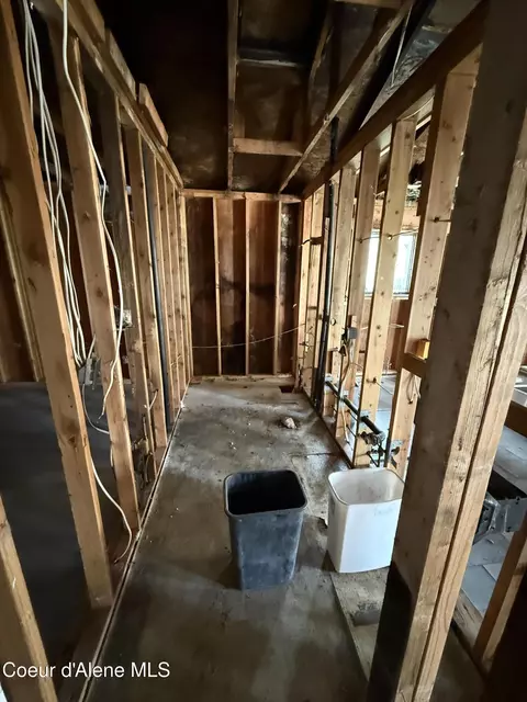 Entry Way - 1920 E Meadow Ln, Post Falls, ID 83854 photo 5 of 7