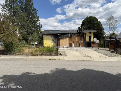 1920 E Meadow Ln, Post Falls, ID 83854