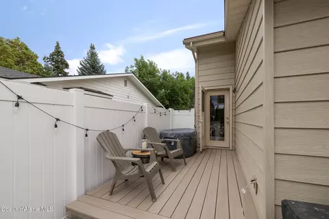 Exterior - 1631 E Tall Timber Loop, Post Falls, ID 83854 photo 3 of 7