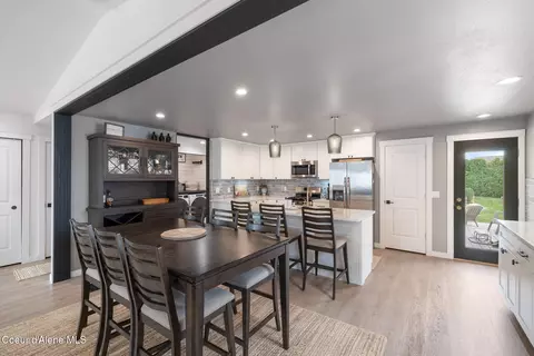 Dining - 1631 E Tall Timber Loop, Post Falls, ID 83854 photo 2 of 3