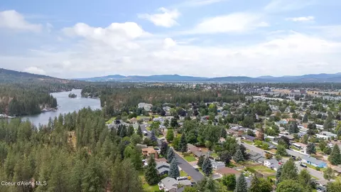 View/Area - 1631 E Tall Timber Loop, Post Falls, ID 83854 photo 3 of 4