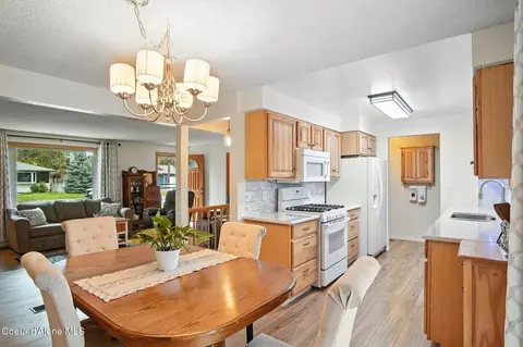 Dining - 516 E 22nd Ave, Post Falls, ID 83854 photo 1 of 2