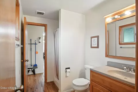 Bath - 516 E 22nd Ave, Post Falls, ID 83854 photo 2 of 3