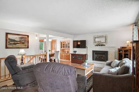 Living - 516 E 22nd Ave, Post Falls, ID 83854 photo 2 of 2