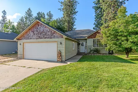 7283 W Crenshaw St, Rathdrum, ID 83858