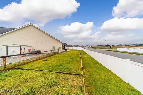 Exterior - 12175 Gipper Loop, Rathdrum, ID 83858 photo 8 of 9