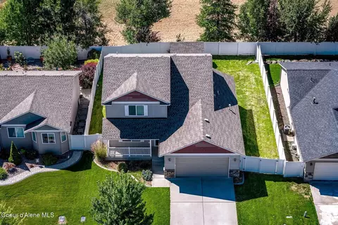 1922 E Highwing Ct, Post Falls, ID 83854 photo 3