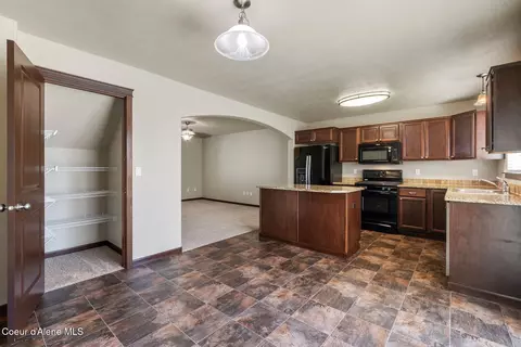 1922 E Highwing Ct, Post Falls, ID 83854 photo 16