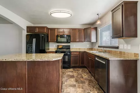 1922 E Highwing Ct, Post Falls, ID 83854 photo 13