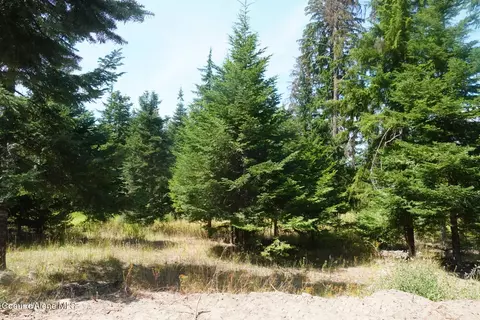 Rivendell Ln, Hayden Lake, ID 83835