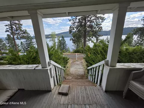 443 S Lakefront Ave, Harrison, ID 83833