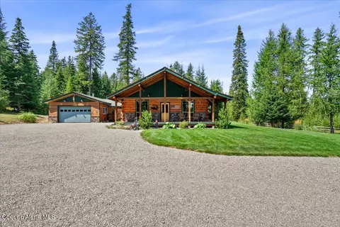 30989 N Walking Horse Ln, Athol, ID 83801