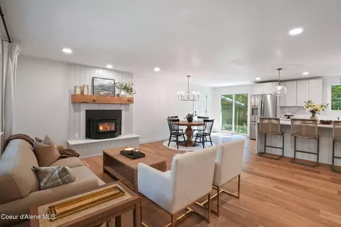 12082 N Forest Rd, Hayden, ID 83835