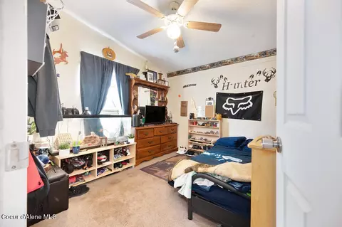 Bedroom - 609 Main St, Pinehurst, ID 83850 photo 4 of 5