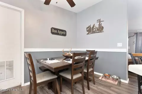 Dining - 609 Main St, Pinehurst, ID 83850 photo 1 of 1