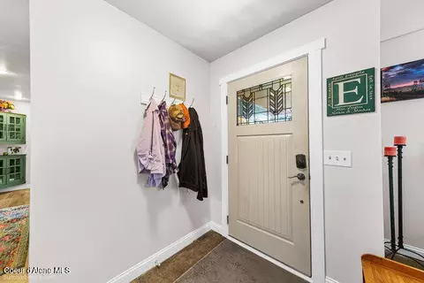 Entry Way - 516 W Mullan Ave, Kellogg, ID 83837 photo 1 of 1