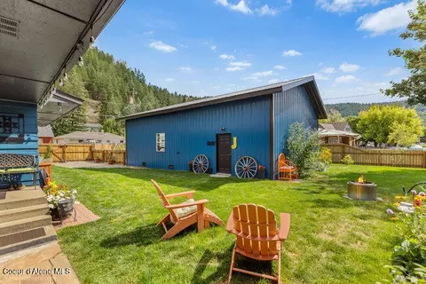 Exterior - 516 W Mullan Ave, Kellogg, ID 83837 photo 7 of 14