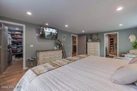 Bedroom - 14 Meadowlark Dr, Sagle, ID 83860 photo 5 of 7