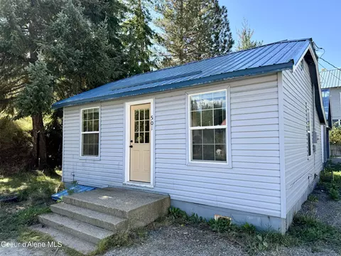 501 School St, Mullan, ID 83846