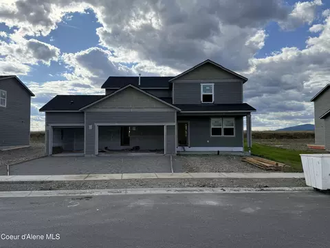 3241 N Corvus St, Post Falls, ID 83854