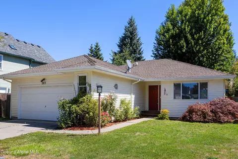 207 S Lincoln Ave, Sandpoint, ID 83864