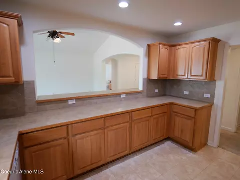 Kitchen - 9568 N Macie Loop, Hayden, ID 83835 photo 5 of 5