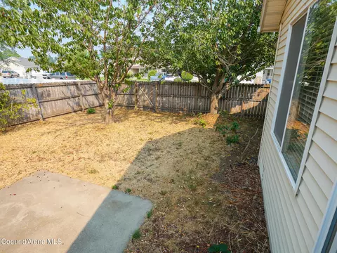 Exterior - 9568 N Macie Loop, Hayden, ID 83835 photo 7 of 9