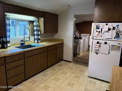 Kitchen - 610 Second St, Kellogg, ID 83837 photo 2 of 5