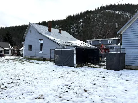 Exterior - 610 Second St, Kellogg, ID 83837 photo 2 of 2