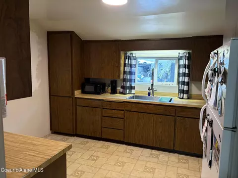 Kitchen - 610 Second St, Kellogg, ID 83837 photo 1 of 5